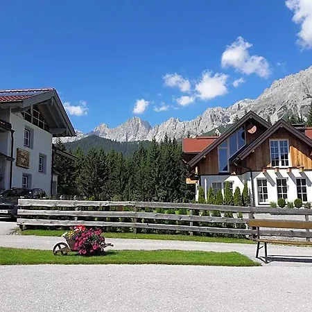 Bed & Breakfast Felsenheim 3*