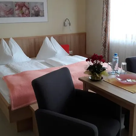 Bed & Breakfast Felsenheim 3*